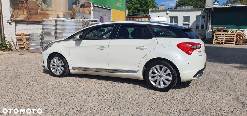 Citroën DS5 BlueHDi 120 Chic - 9