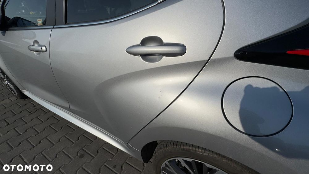 Toyota Yaris - 7