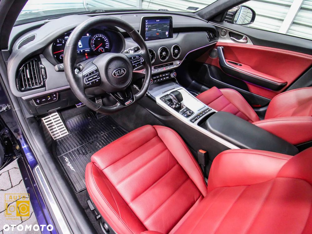 Kia Stinger 2.0 T-GDI GT Line - 18