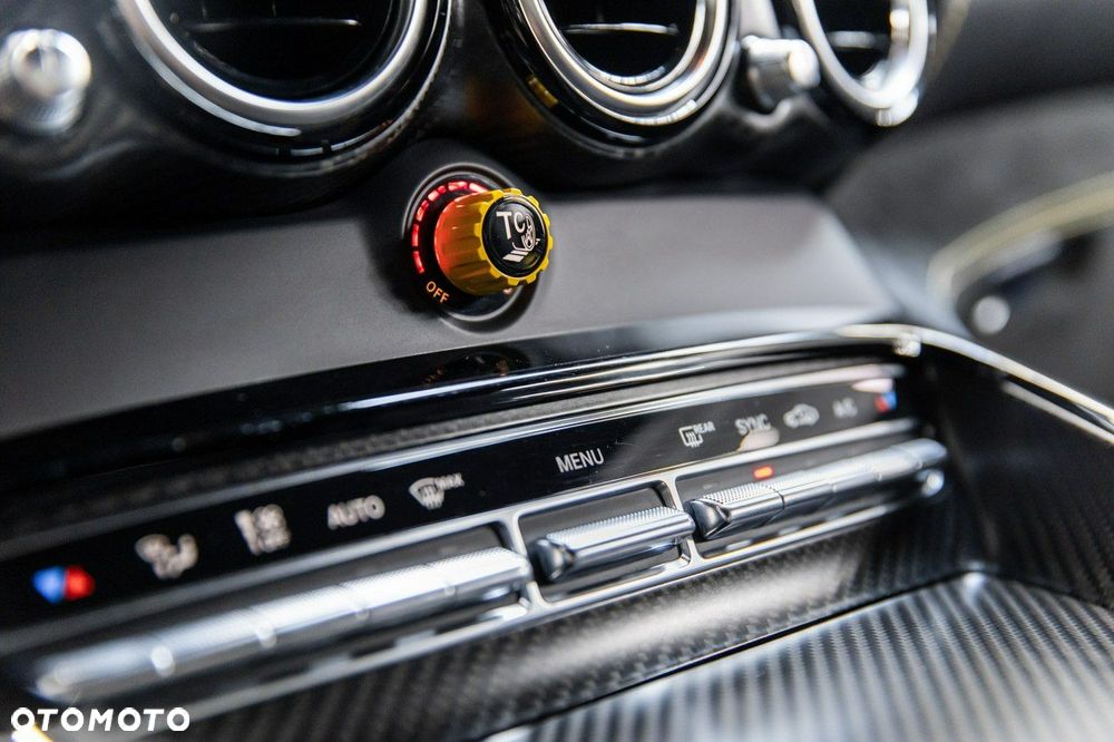 Mercedes-Benz AMG GT - 30