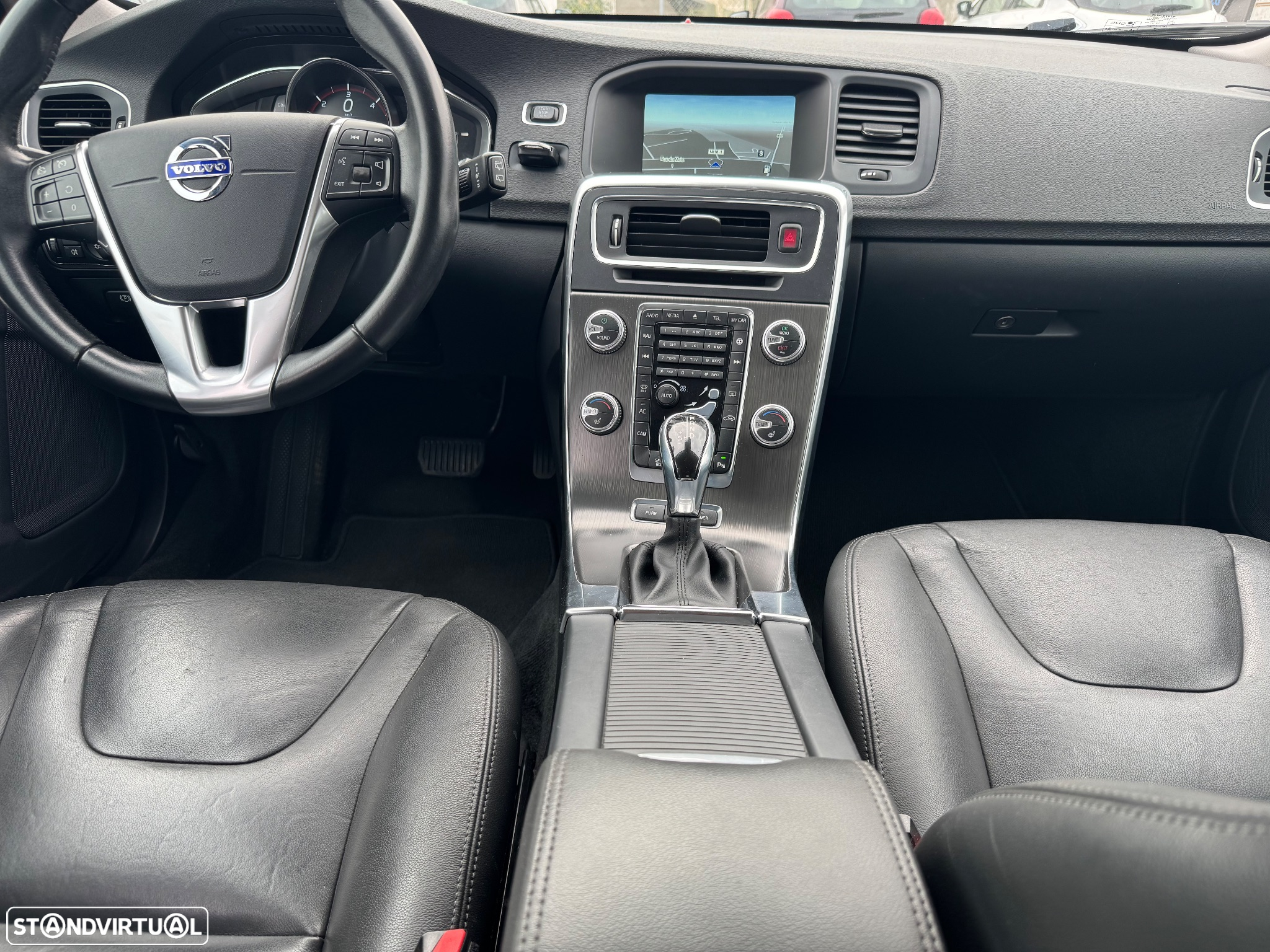 Volvo V60 D6 Twin Engine Geartronic Summum - 8