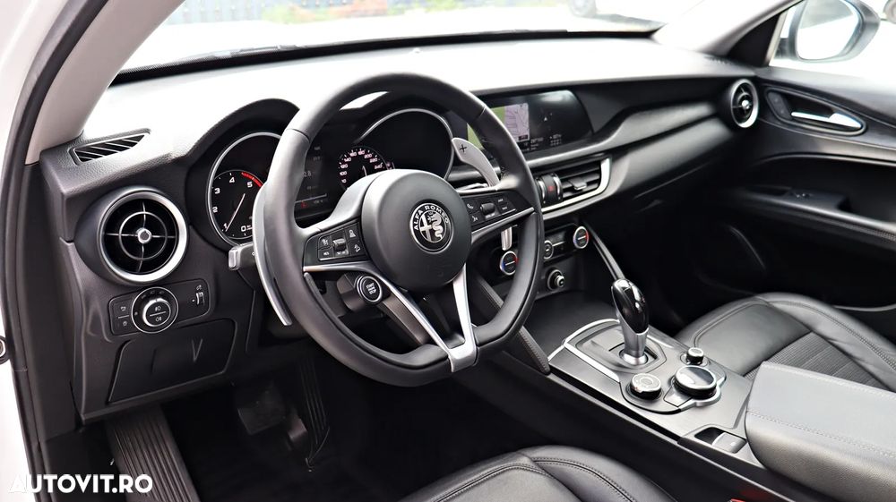 Alfa Romeo Stelvio 2.2 16V AT8-Q4 Executive - 16