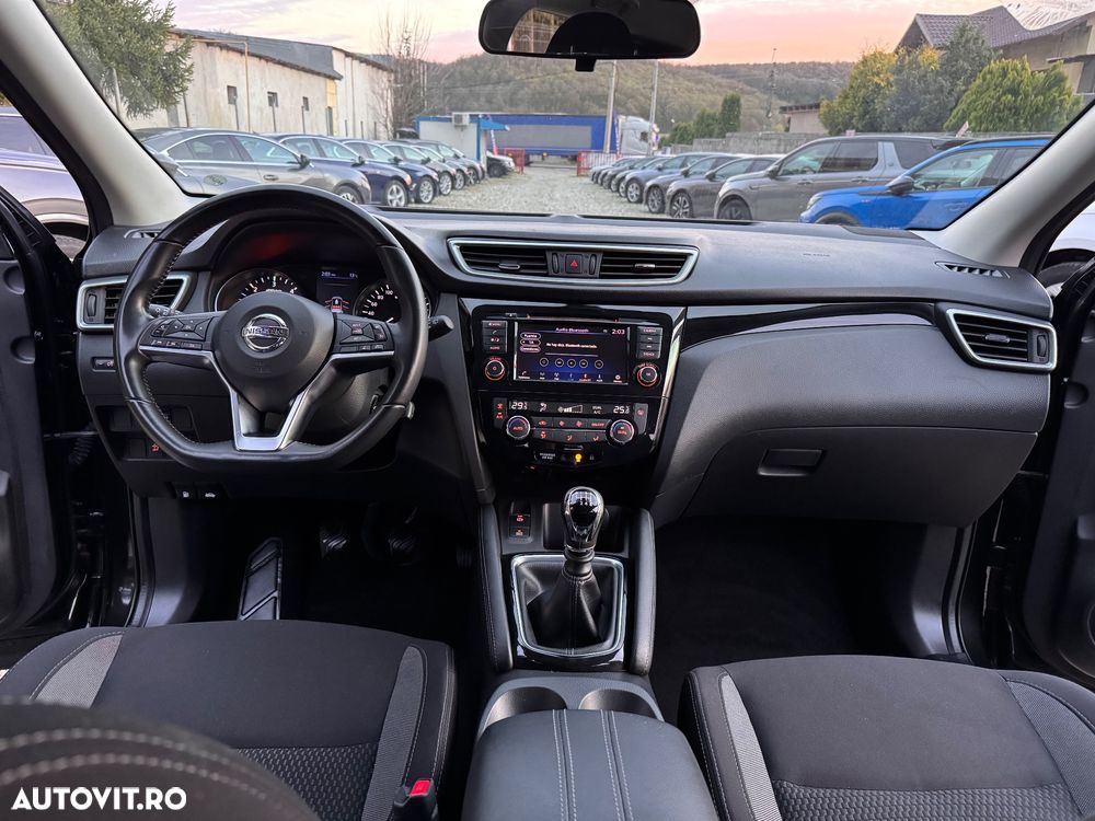 Nissan Qashqai 1.5 DCI TEKNA - 23