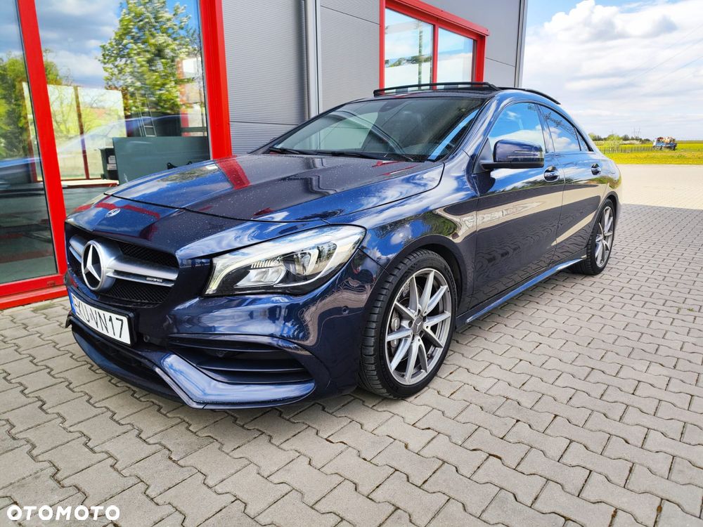Mercedes-Benz CLA - 35