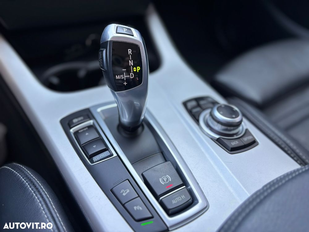 BMW X3 xDrive20d Aut. - 6