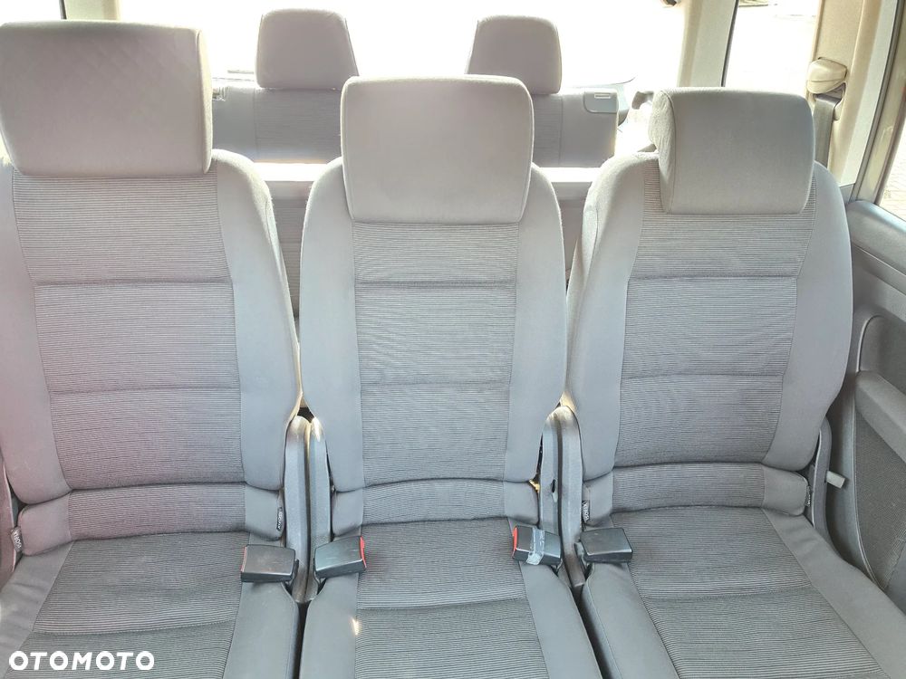 Volkswagen Touran 1.9 TDI - 21