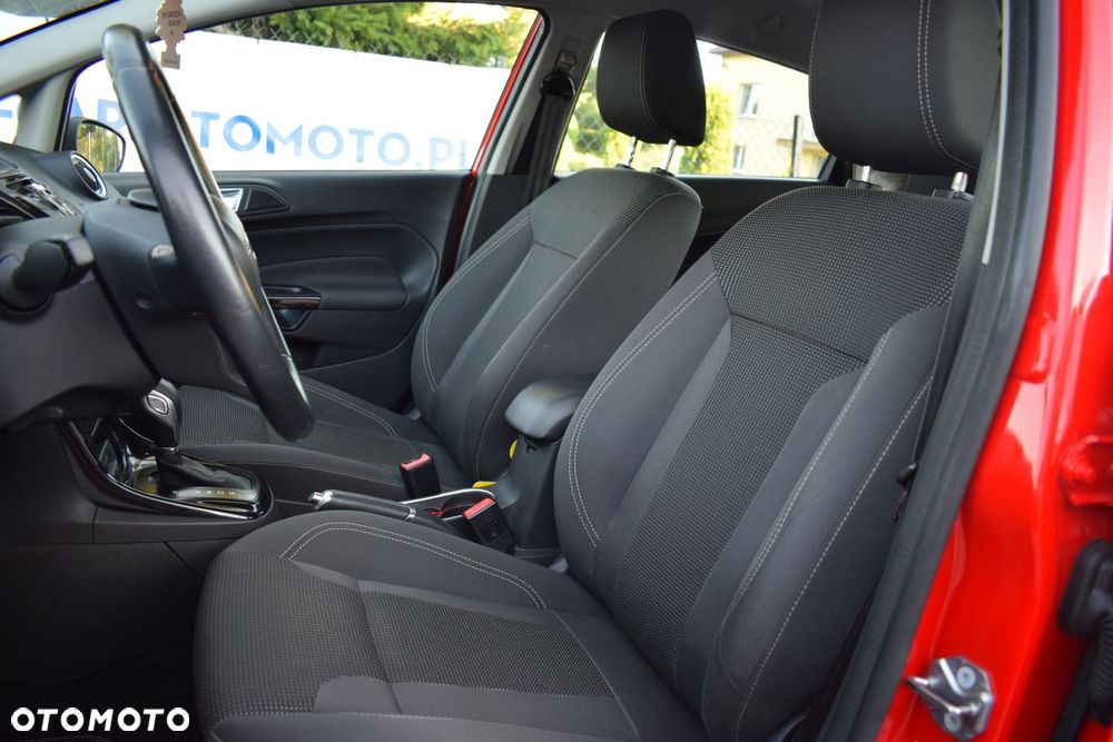 Ford Fiesta - 10