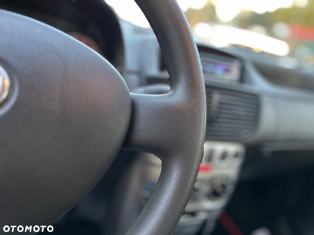 Fiat Punto - 12
