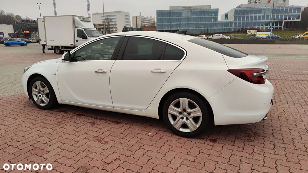 Opel Insignia 2.0 CDTI Cosmo S&S - 10
