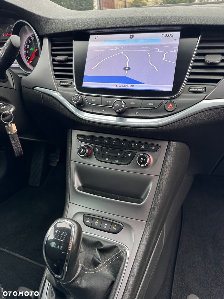 Opel Astra 1.6 CDTI Sport - 13