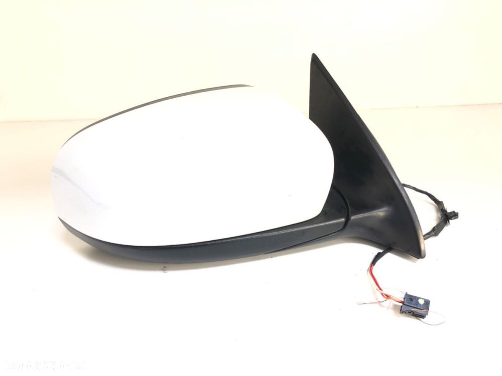 LUSTERKO PRAWY - 909.00 PLN - JEEP CHEROKEE (KL) 2013 - 2022 3.2 V6 200 kW [272 KM] benzyna 2013 - - 1