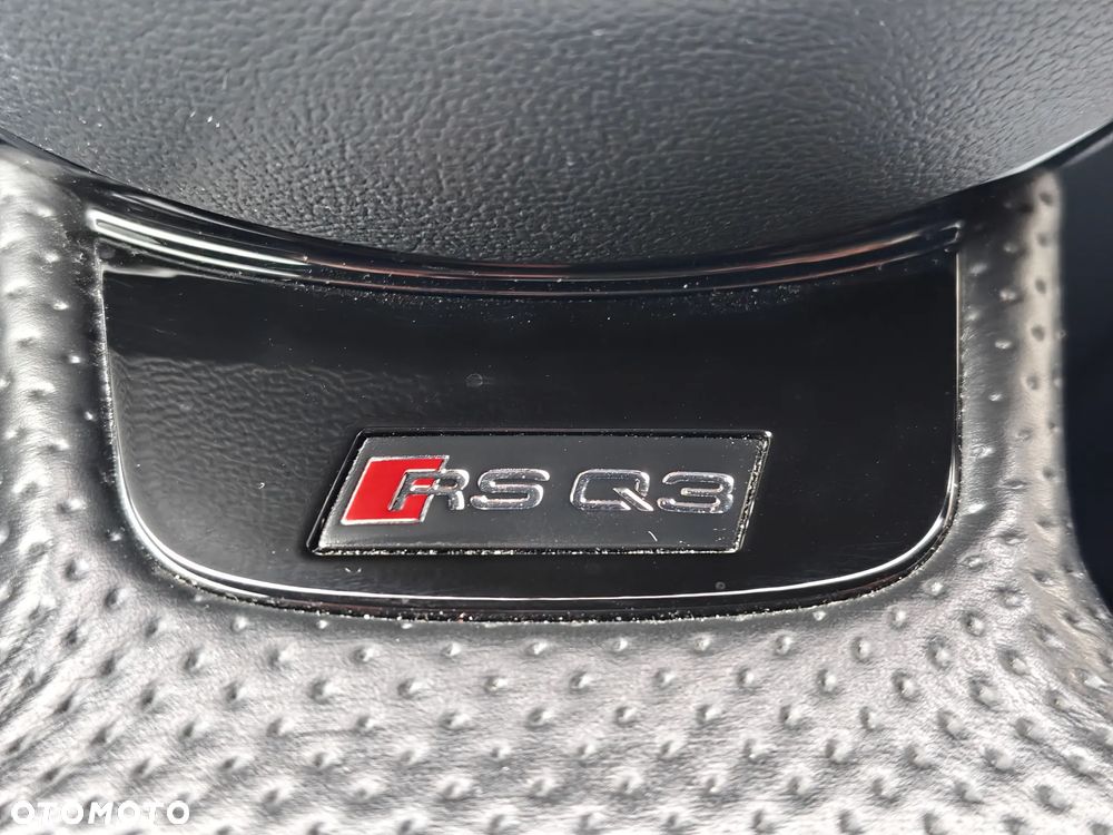 Audi RS Q3 2.5 TFSI quattro S tronic - 23