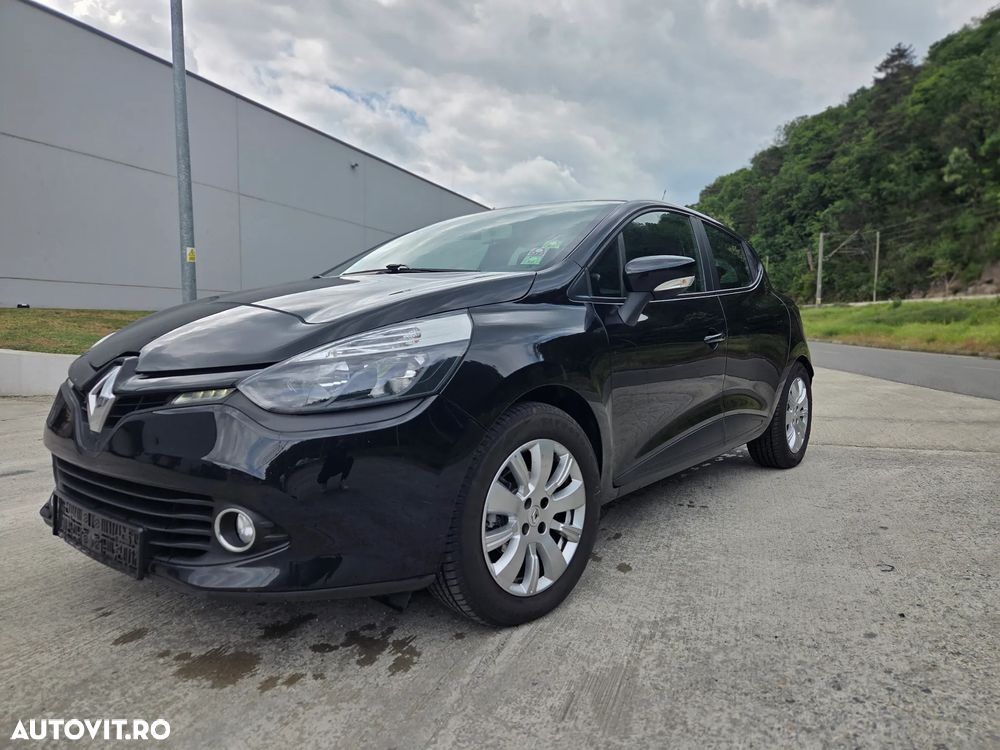 Renault Clio 1.2 16V 75 Life - 2