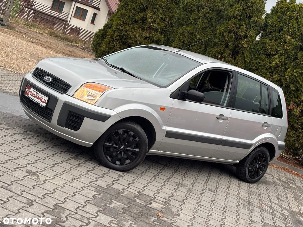 Ford Fusion - 13