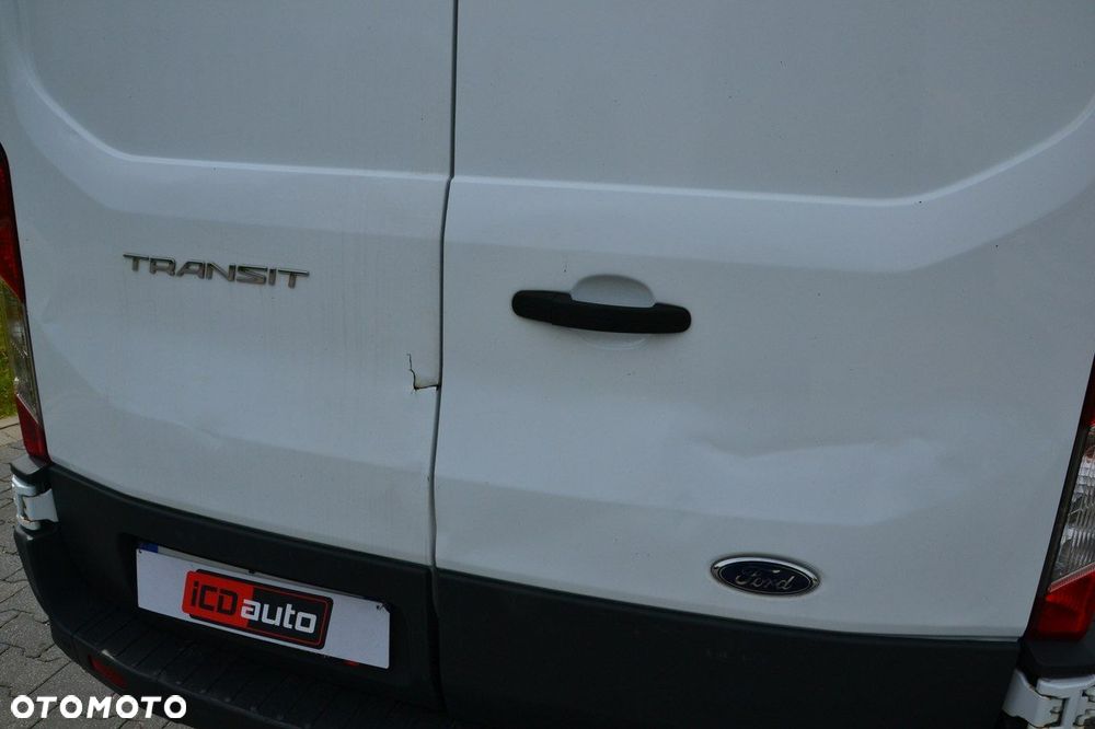 Ford Transit - 12
