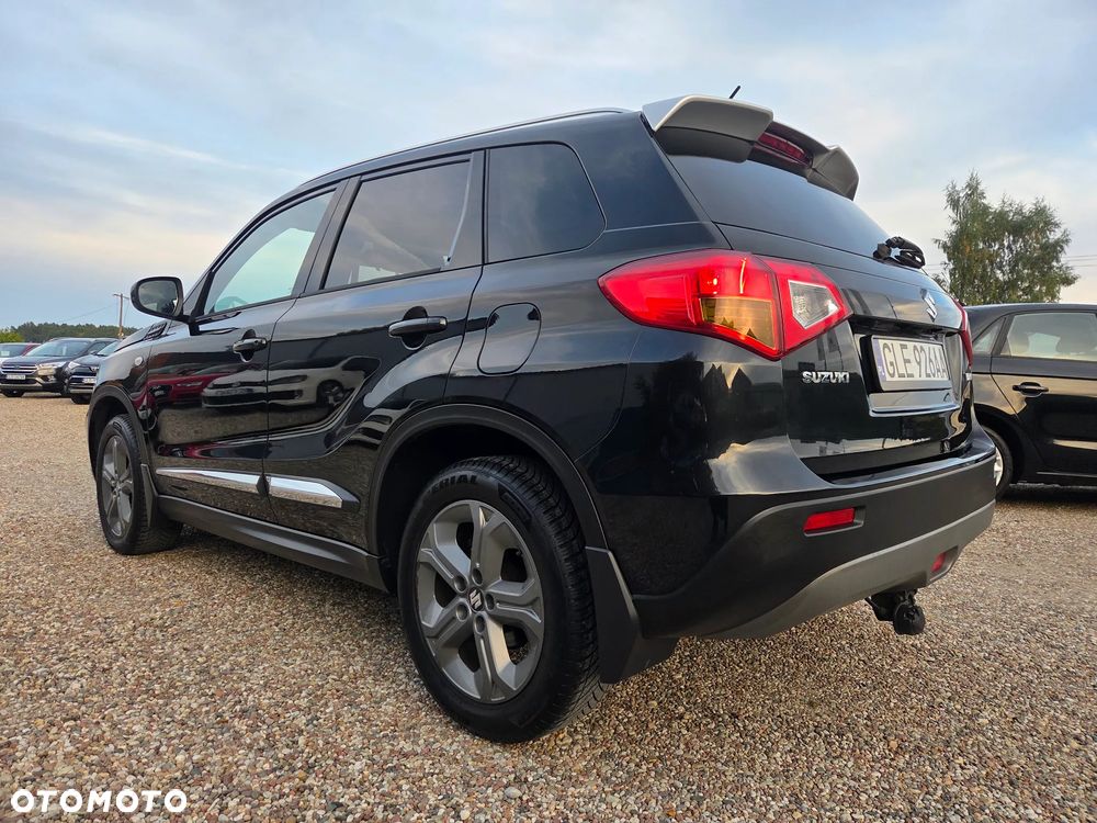 Suzuki Vitara - 8