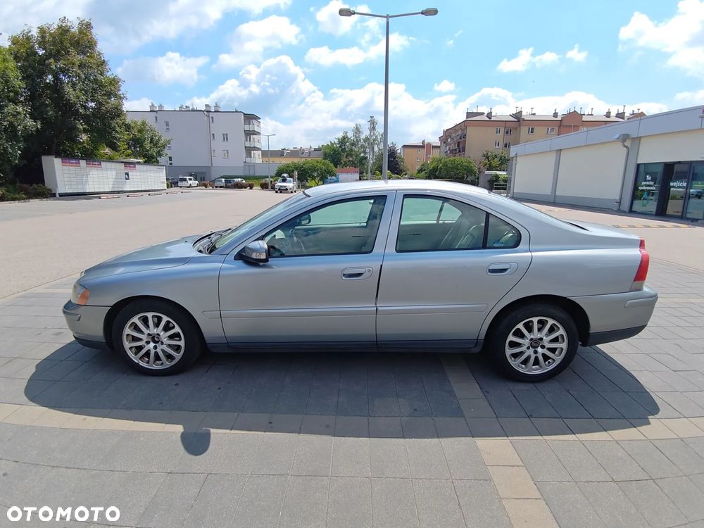 Volvo S60 - 4