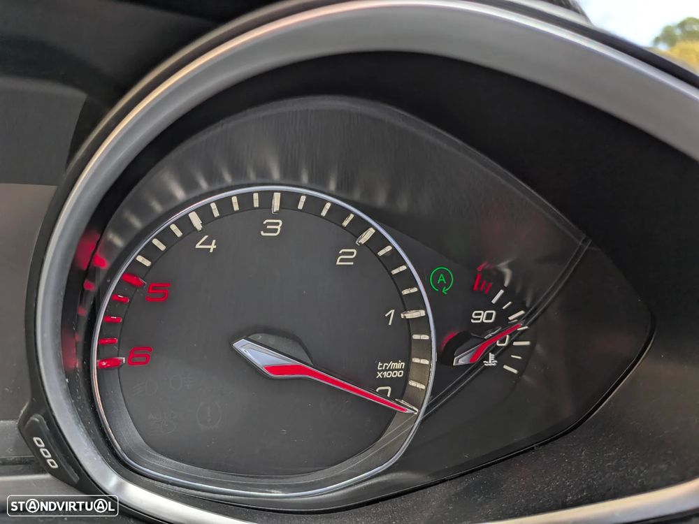 Peugeot 308 SW BlueHDi 120 Stop & Start Business-Line - 33