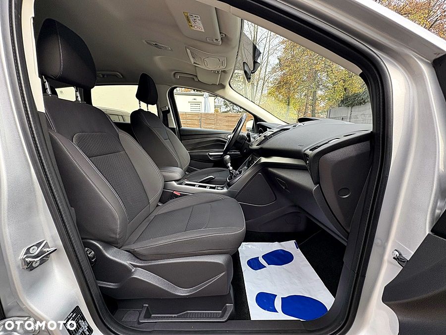 Ford Kuga 1.5 EcoBoost 2x4 Business Edition - 21