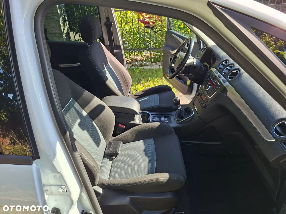 Ford S-Max 2.0 TDCi DPF Business Edition - 17