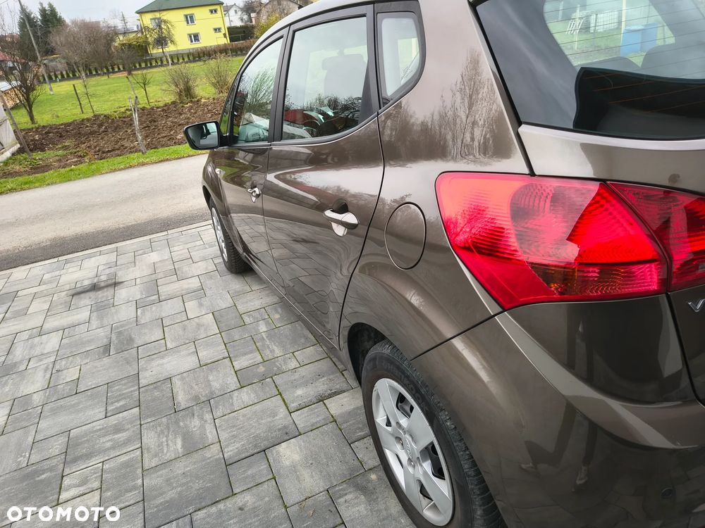 Kia Venga 1.4 CVVT Business Line - 9