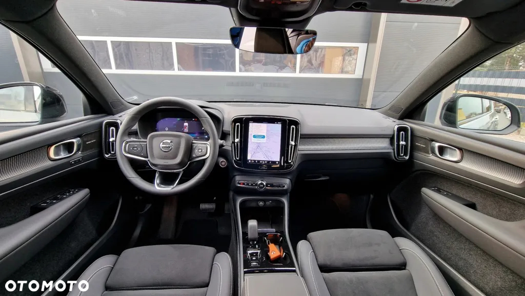 Volvo XC 40 - 34