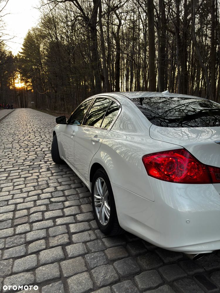 Infiniti G G37 AWD GT - 6