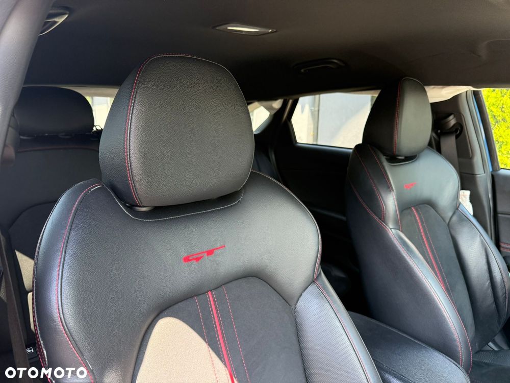 Kia ProCeed - 26