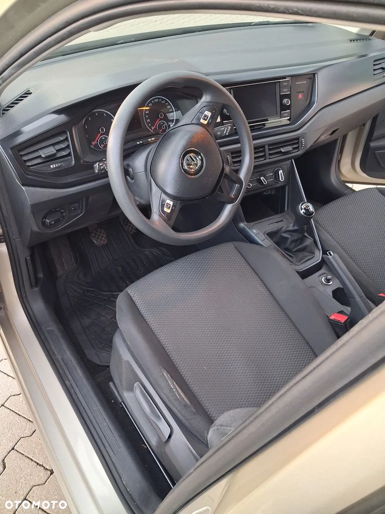 Volkswagen Polo 1.0 Trendline - 16