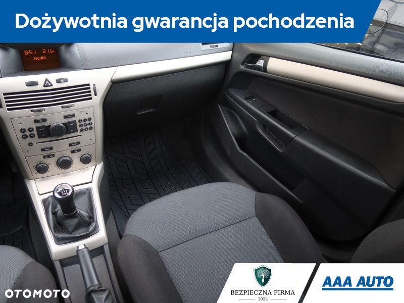 Opel Astra - 9