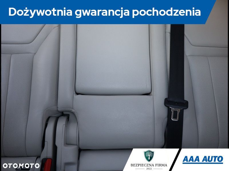 Land Rover Discovery - 12