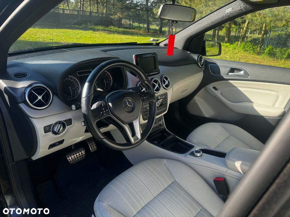 Mercedes-Benz Klasa B 180 (CDI) d 7G-DCT - 14