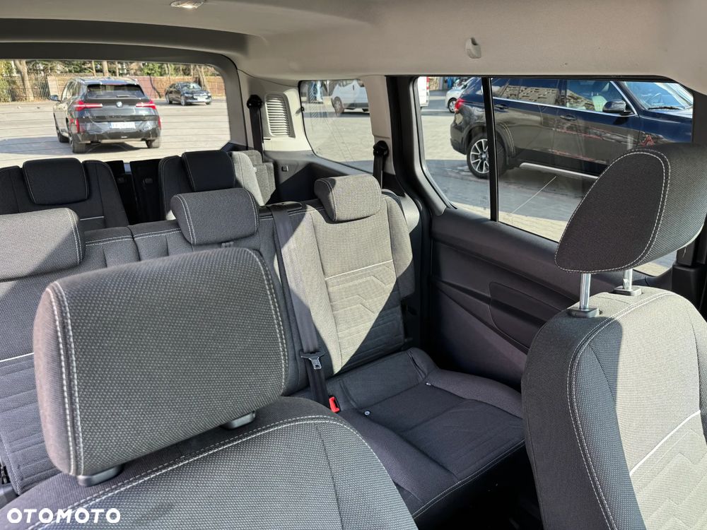 Ford Tourneo Connect - 9