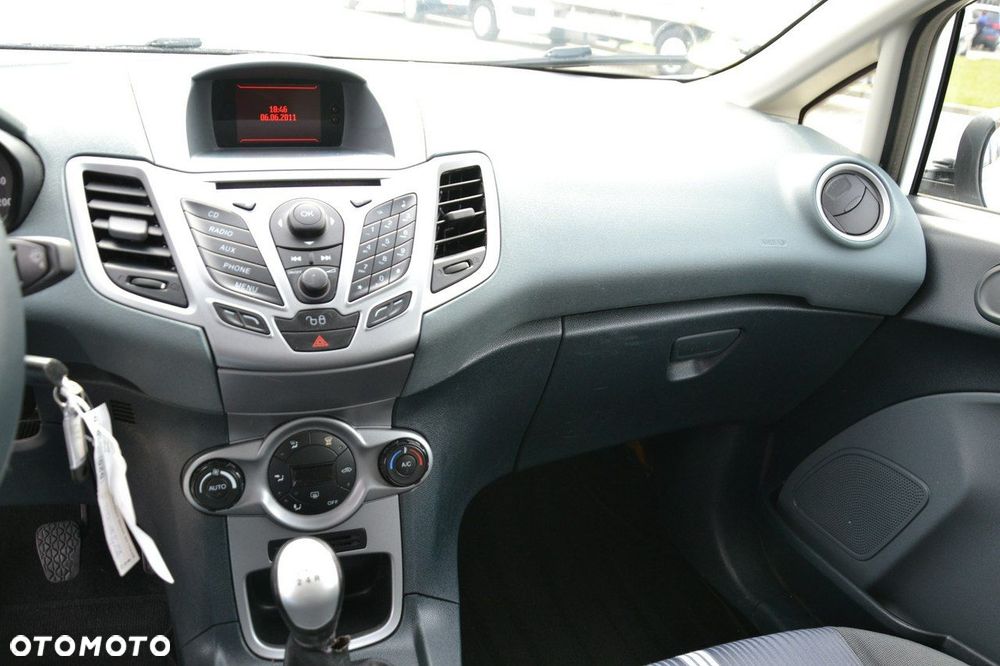 Ford Fiesta - 17