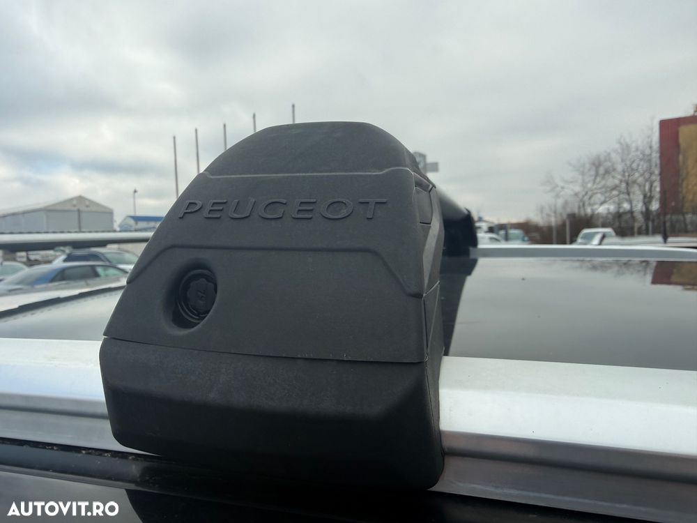 Peugeot 3008 1.5 BlueHDI 130 EAT8 Allure Pack - 13