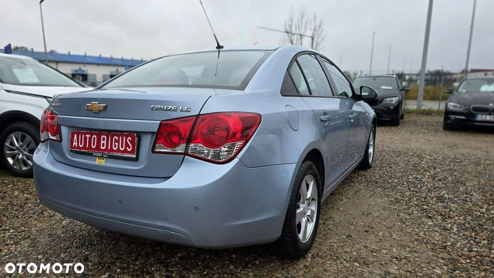 Chevrolet Cruze - 6