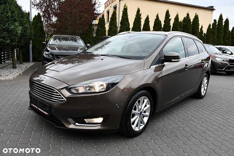 Ford Focus 1.5 EcoBlue Start-Stopp-System TITANIUM DESIGN - 3