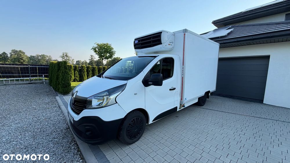 Renault Trafic - 2