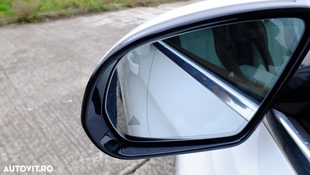 Mercedes-Benz E 220 d 9G-TRONIC Exclusive - 9