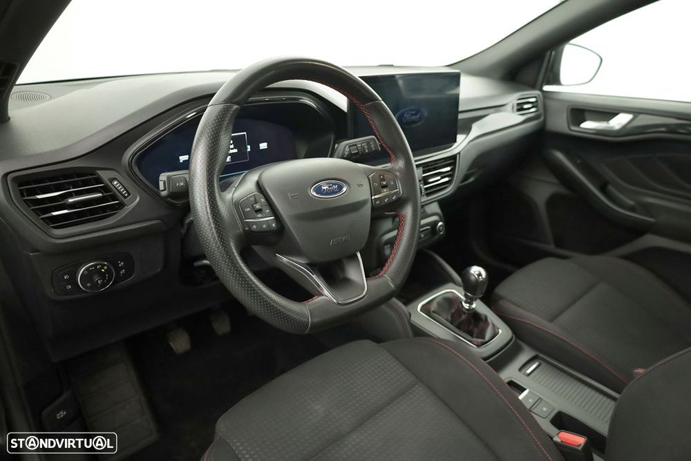 Ford Focus 1.0 EcoBoost MHEV ST-Line - 7