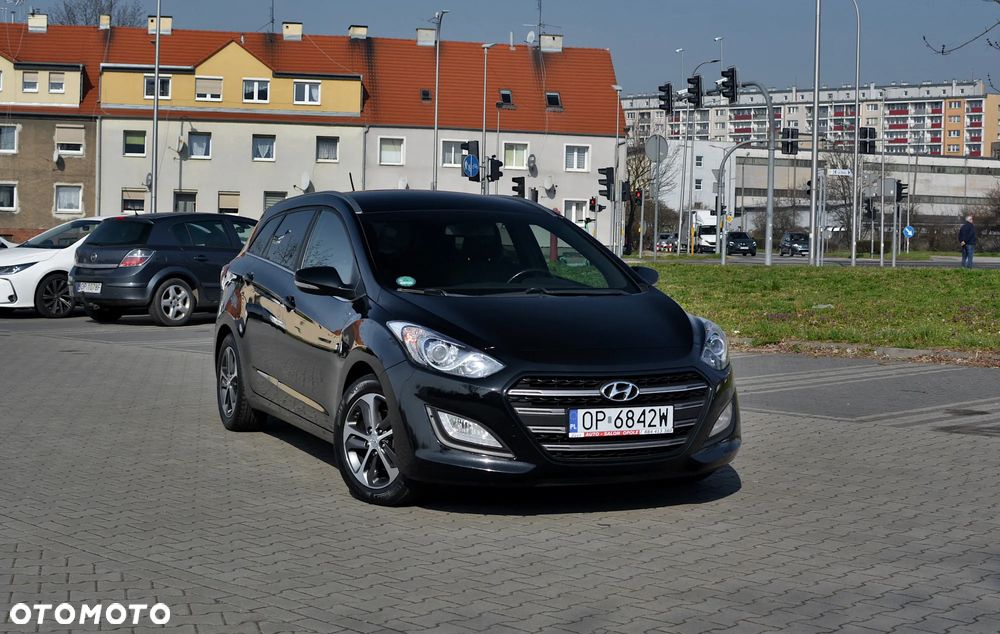 Hyundai i30 1.6 GDI BlueDrive Go - 10