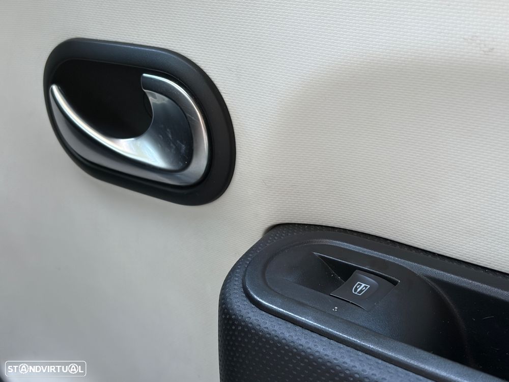 Renault Twingo 1.0 SCe Zen - 25