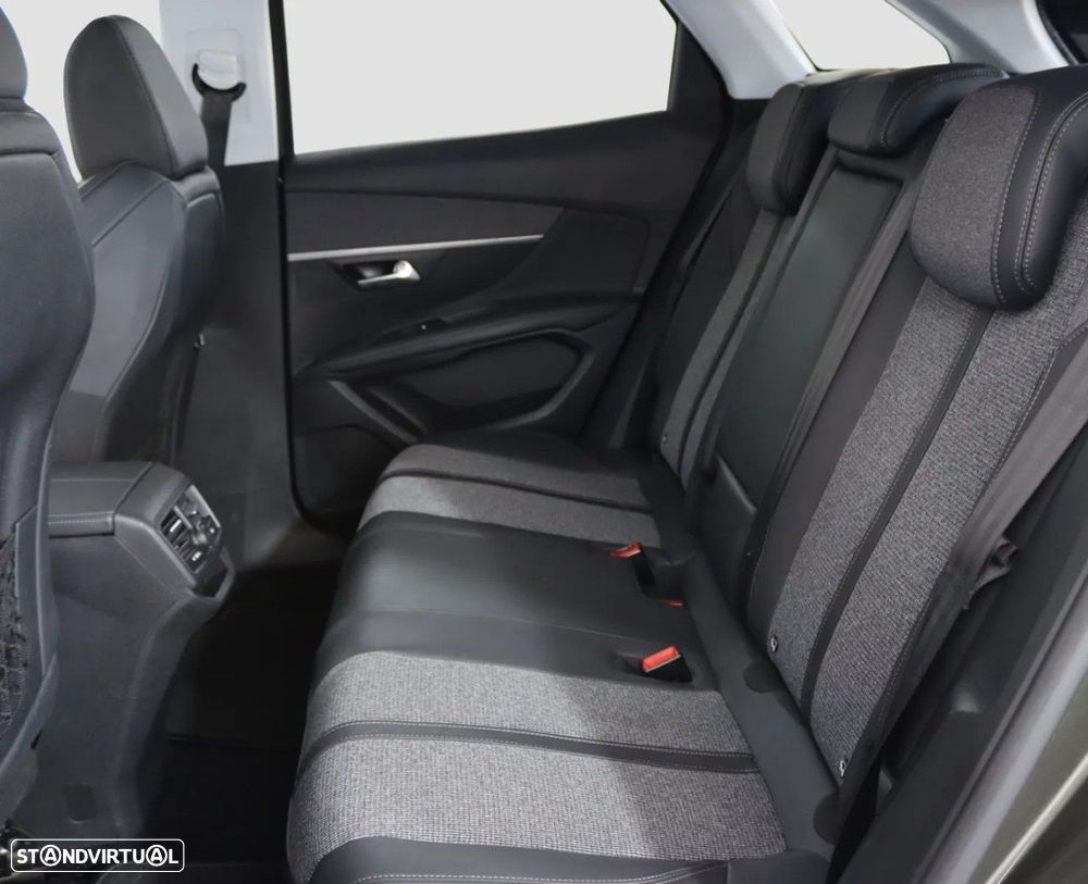 Peugeot 3008 1.2 PureTech Allure EAT8 - 12