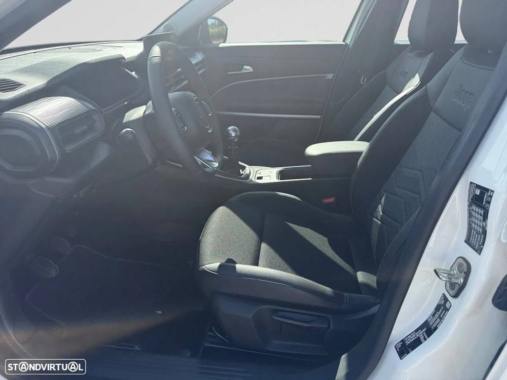 Jeep Avenger 1.2 GSE T3 Altitude - 10