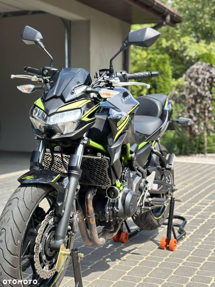 Kawasaki Z 650 - 4