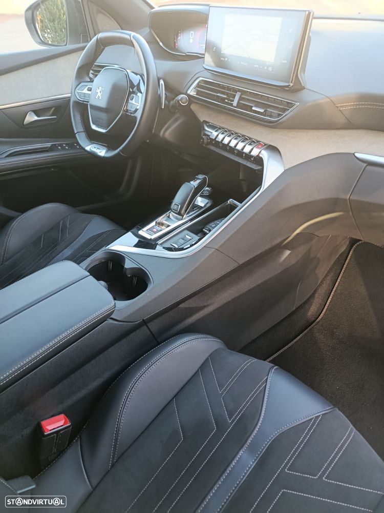 Peugeot 5008 1.2 PureTech GT Line EAT8 - 13