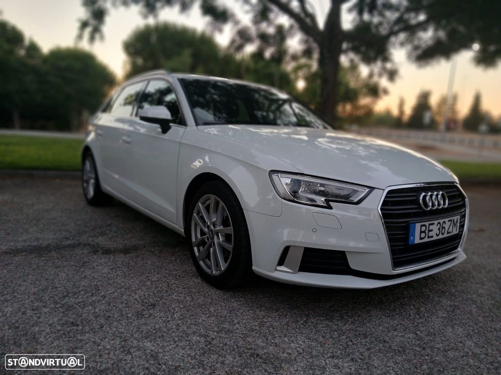 Audi A3 Sportback 30 TDI Design - 2