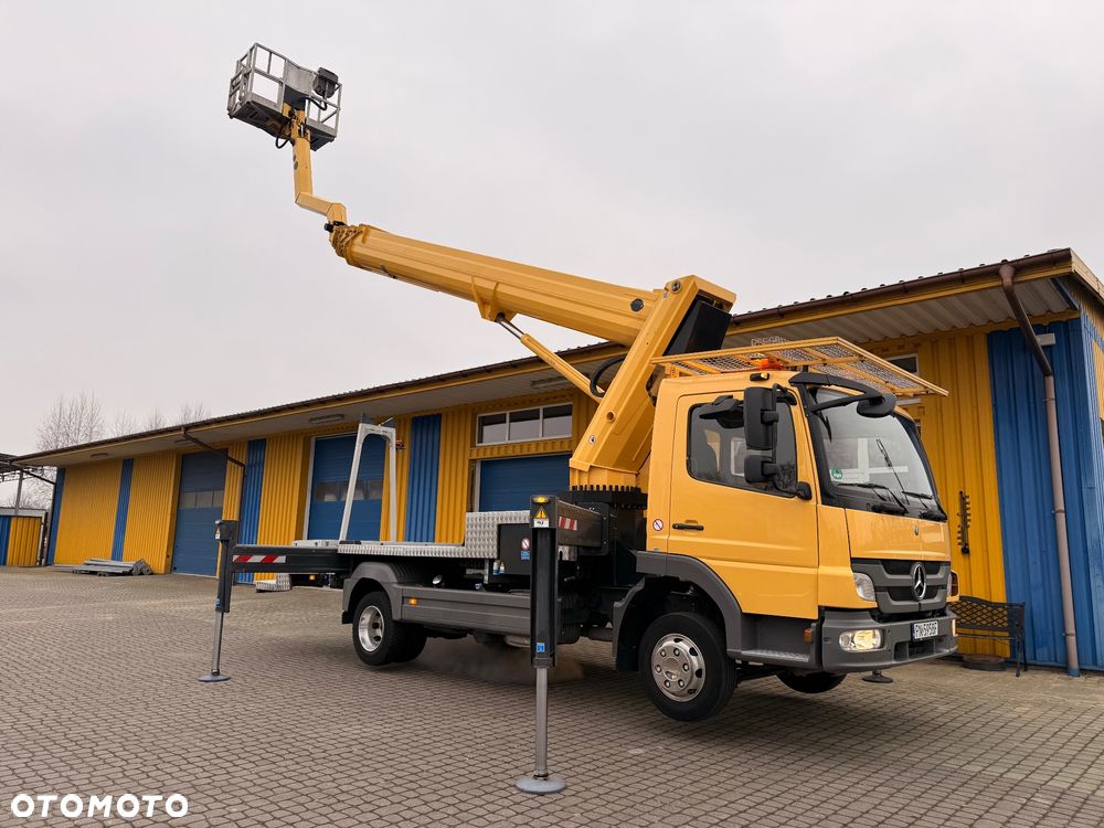 Ruthmann T330 (33m w bok 21,2m)Mercedes Atego, MAN TGL7.150 - 11