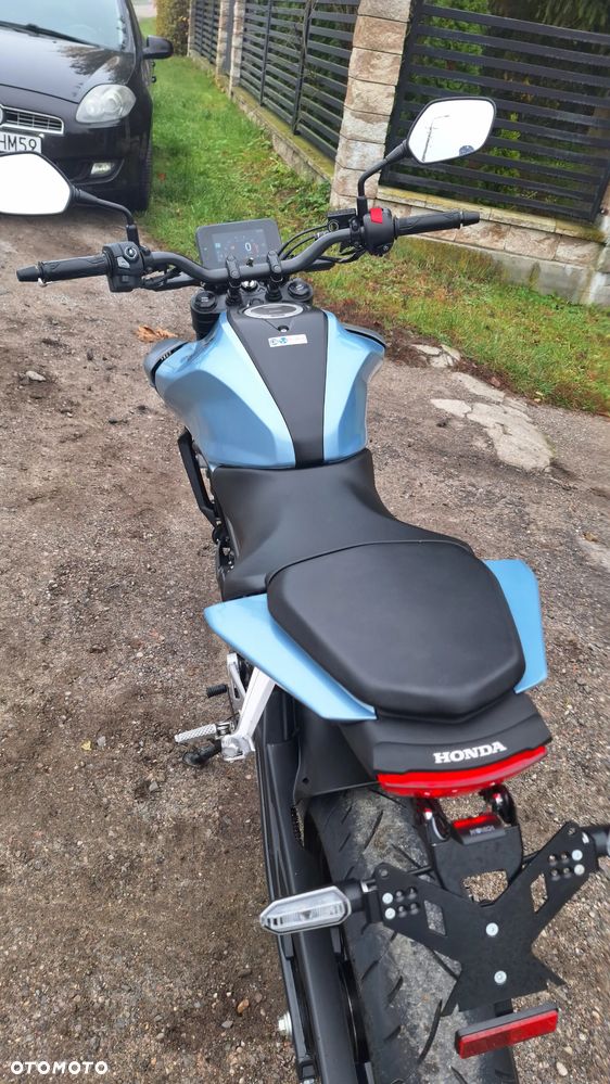 Honda CB - 23