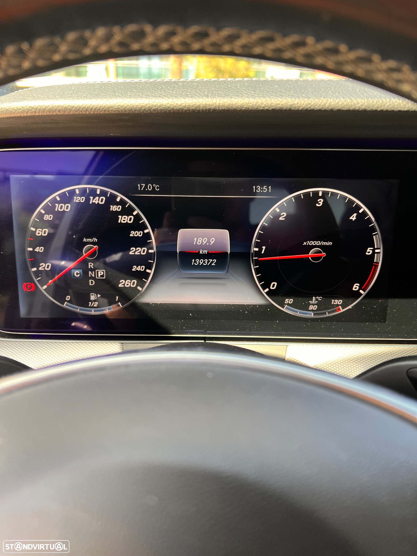 Mercedes-Benz E 220 d AMG - 13